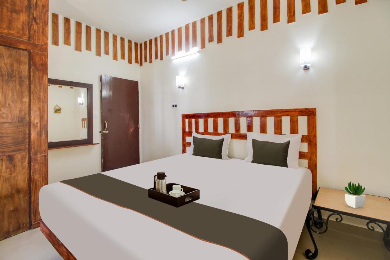 Capital O Royale Palms Hotel Benaulim Bagian luar foto