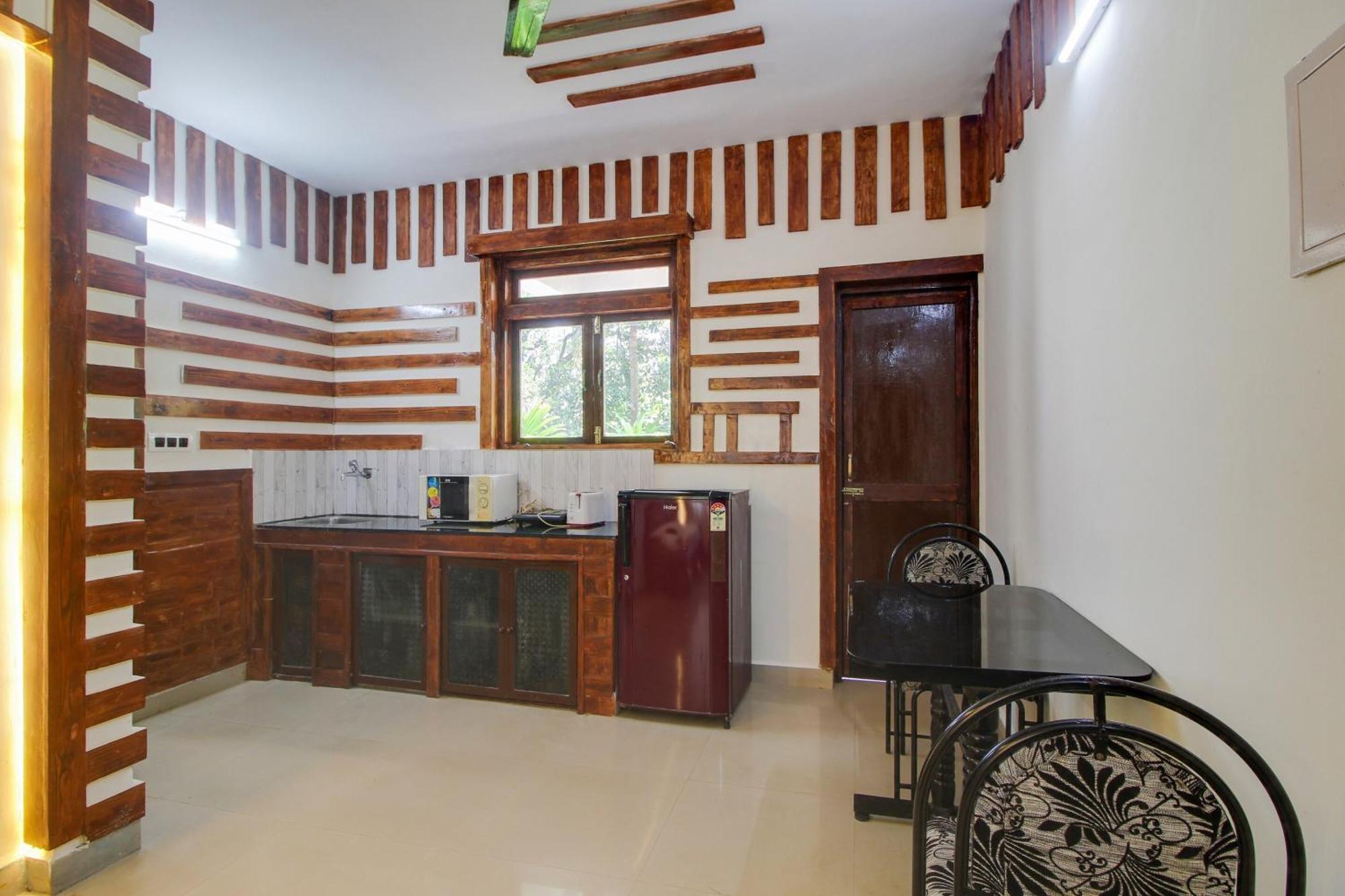 Capital O Royale Palms Hotel Benaulim Bagian luar foto